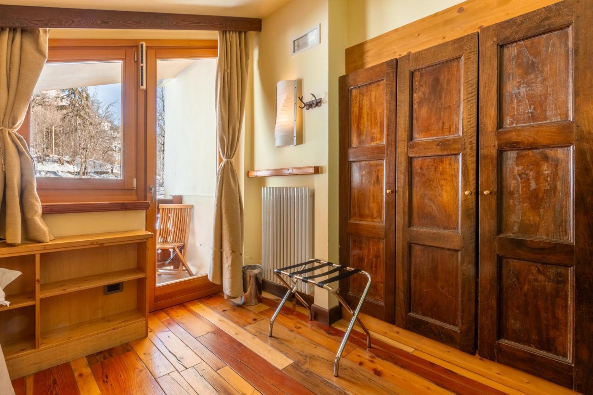 Shatush Hotel Courmayeur Buitenkant foto