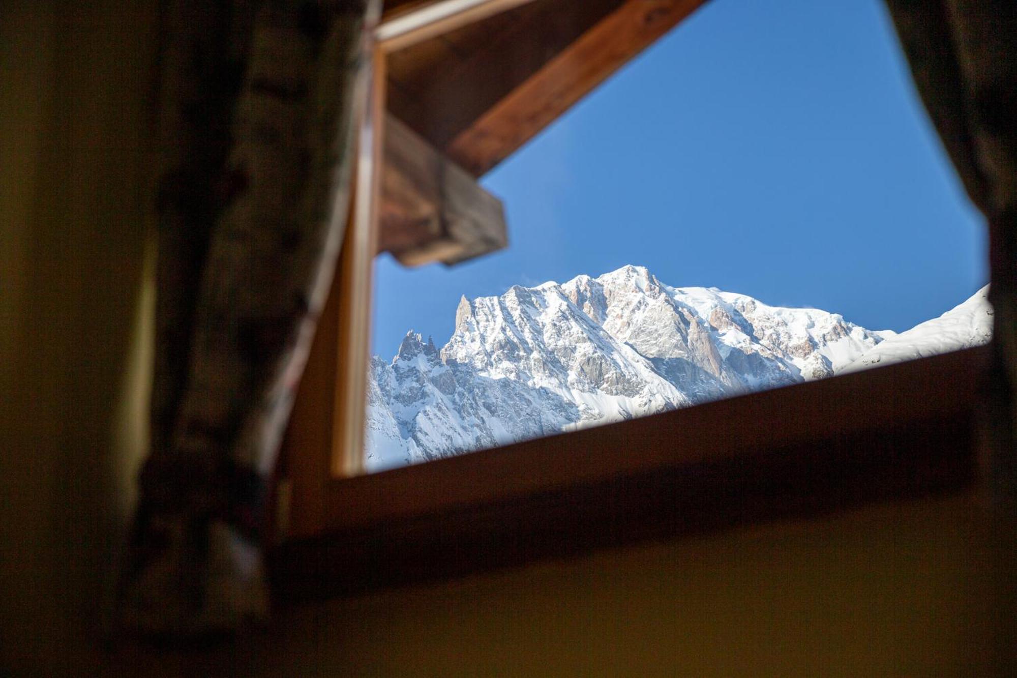 Shatush Hotel Courmayeur Buitenkant foto