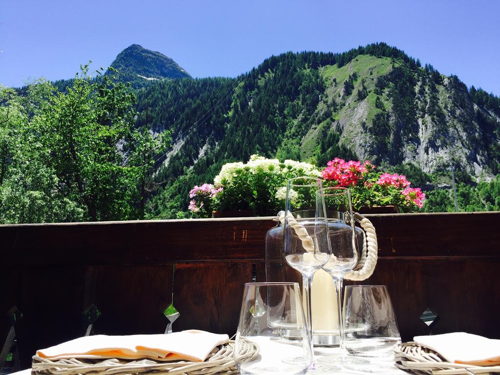Shatush Hotel Courmayeur Buitenkant foto