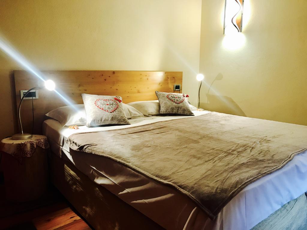 Shatush Hotel Courmayeur Buitenkant foto